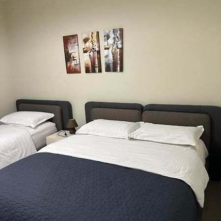 Brilant Apartament Tirana Buitenkant foto