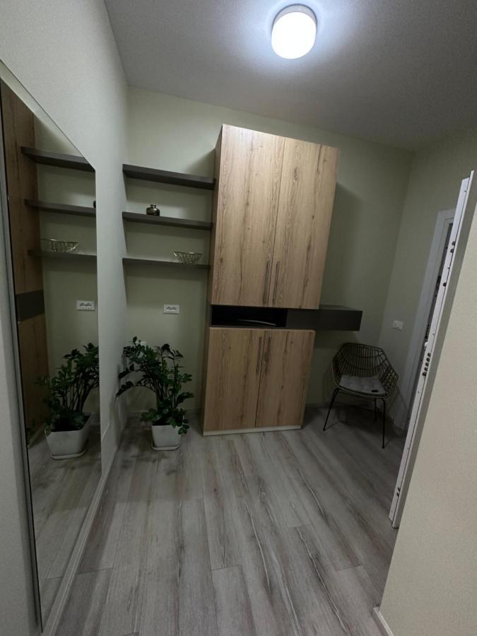 Brilant Apartament Tirana Buitenkant foto
