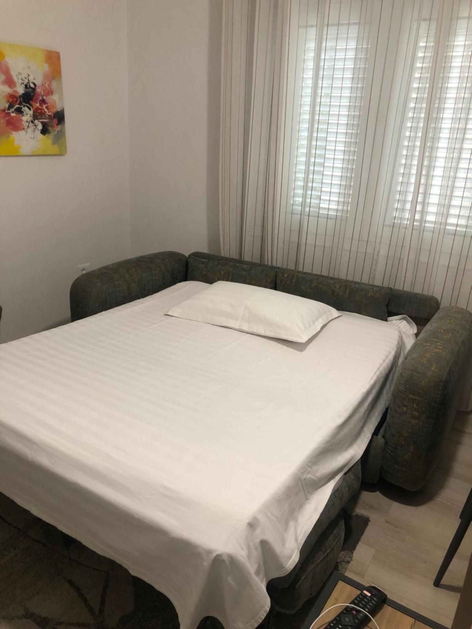 Brilant Apartament Tirana Buitenkant foto