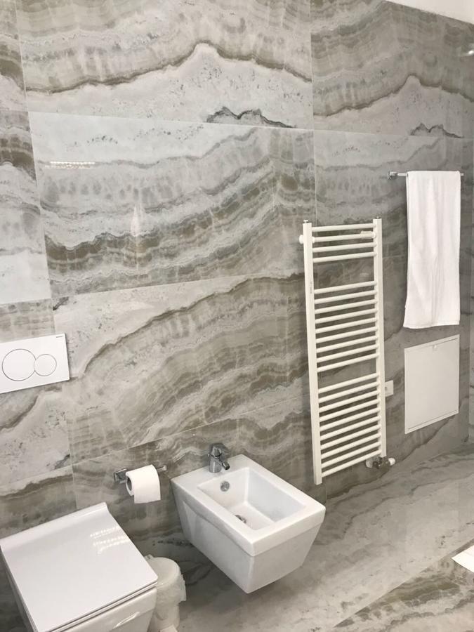Brilant Apartament Tirana Buitenkant foto