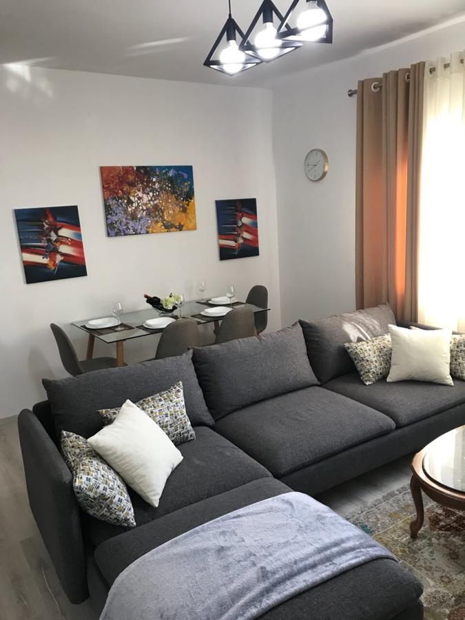 Brilant Apartament Tirana Buitenkant foto