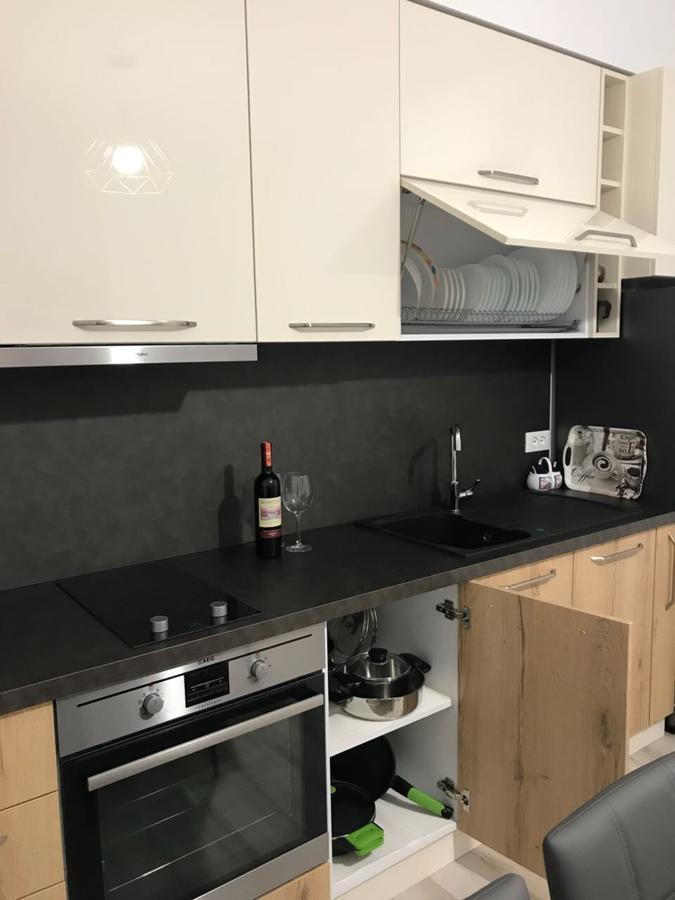 Brilant Apartament Tirana Buitenkant foto