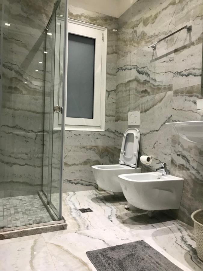 Brilant Apartament Tirana Buitenkant foto